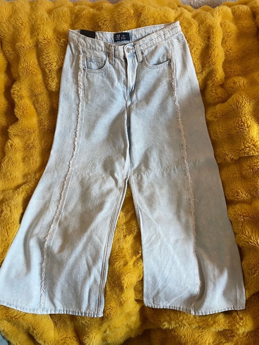 NWT GAP Denim Baggy Jeans Light Wash Size 8/29 "Short"